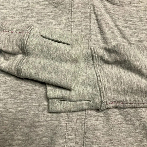 Lululemon In A Cinch Long Sleeve Pullover - Picture 6 of 9